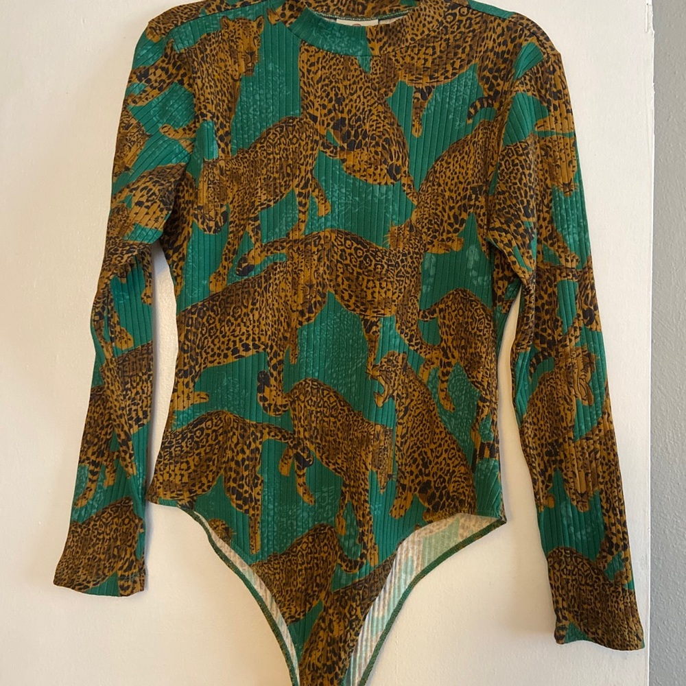 FARM RIO Ribbed Bodysuit Leopard Print